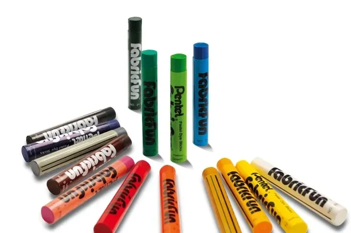pastele-do-tkanin-trwale-15-kolorow-pentel-rodzaj-kredki-pastelowe
