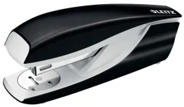 leitz-zszywacz-sredni-wow-55021095-czarny