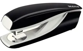 leitz-zszywacz-sredni-55020095-czarny