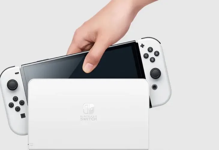 nintendo-switch-oled-white
