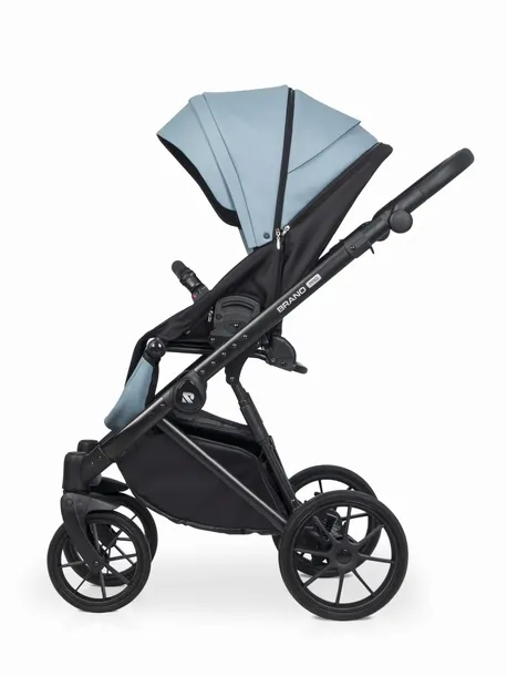 wozek-2w1-riko-brano-pro-crystal-blue-akcesoria-w-zestawie-oslona-na-nozki-uchwyt-na-kubek-materac-folia-przeciwdeszczowa-moskitiera-torba-do-wozka