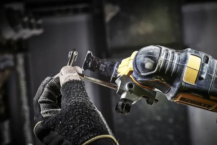 dewalt-narzedzie-wielofunkcyjne-multitool-dcs356nt-kod-producenta-dcs356nt