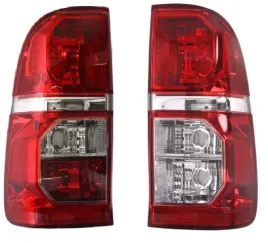 toyota-hilux-2012-2016-lampa-tylna-lewa-prawa