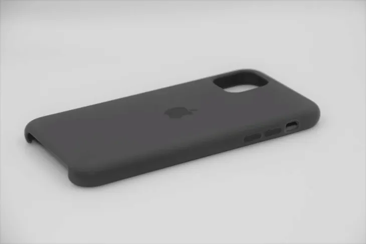 etui-silikonowe-do-iphone11-apple-black-stan-nowy-dedykowany-model-iphone-11