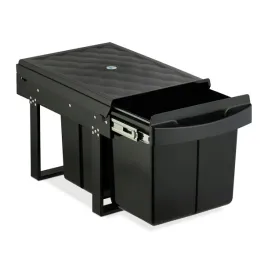 kosz-na-smieci-do-szafki-w-kuchni