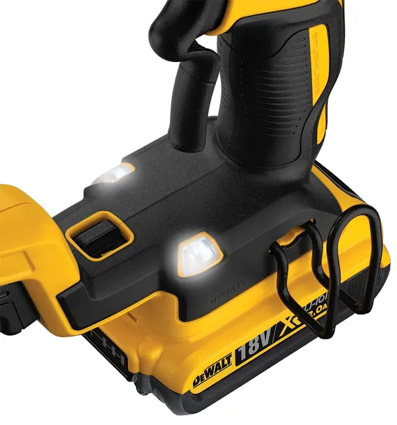 gwozdziarka-do-podlog-18v-2x2ah-dewalt-dcn682d2-waga-z-opakowaniem-7-kg