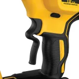 gwozdziarka-do-podlog-18v-2x2ah-dewalt-dcn682d2-uszkodzony-nie