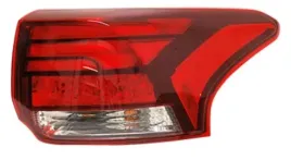 mitsubishi-outlander-15-lampa-tylna-prawa-nowa