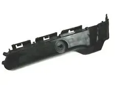toyota-yaris-slizg-uchwyt-mocowanie-zderzaka-prawy