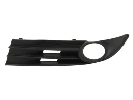 volkswagen-touran-atrapa-kratka-w-zderzaku-lewa