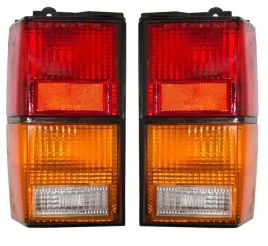 jeep-cherokee-84-96-lampy-tylne-komplet-usa-nowe