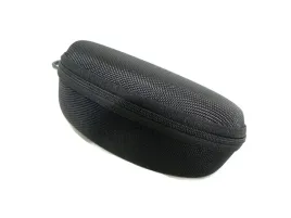 etui-na-okulary-z-karabinczykiem-czarne