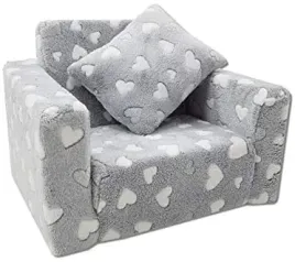 fotelik-dla-dzieci-rozkladany-fotel-pluszowy-pufa-bialo-szare-serca