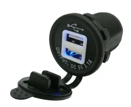 ladowarka-samochodowa-usb-5v-31a-hermetyczna-12v-24v-do-auta