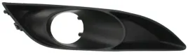 toyota-auris-atrapa-na-halogen-w-zderzaku-prawa