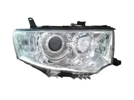 mitsubishi-pajero-sport-reflektor-lampa-przednia