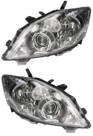 toyota-auris-10-komplet-reflektorow-lampy-przod