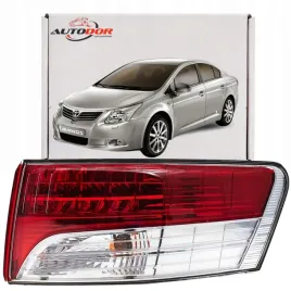 toyota-avensis-t27-sedan-lampa-tylna-led-oryg-praw