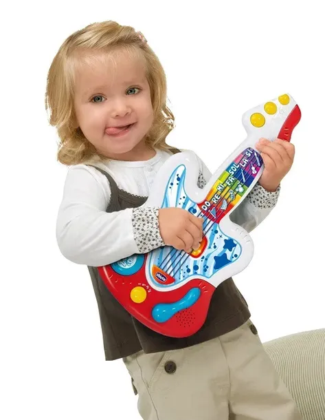 chicco-moja-pierwsza-gitara-bohater-inny