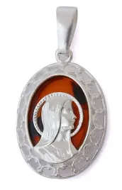 medalik-z-koniakowym-bursztynem