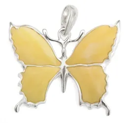 wisiorek-motyl-z-mlecznym-bursztynem