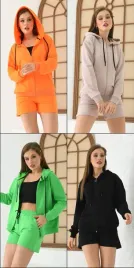 damski-komplet-dresowy-z-bluza-z-kapturem-i-szortami-czarny