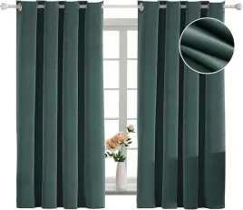 zaslony-zaciemniajace-welurowe-140x145cm-kolor-zielony-zestaw-2-szt