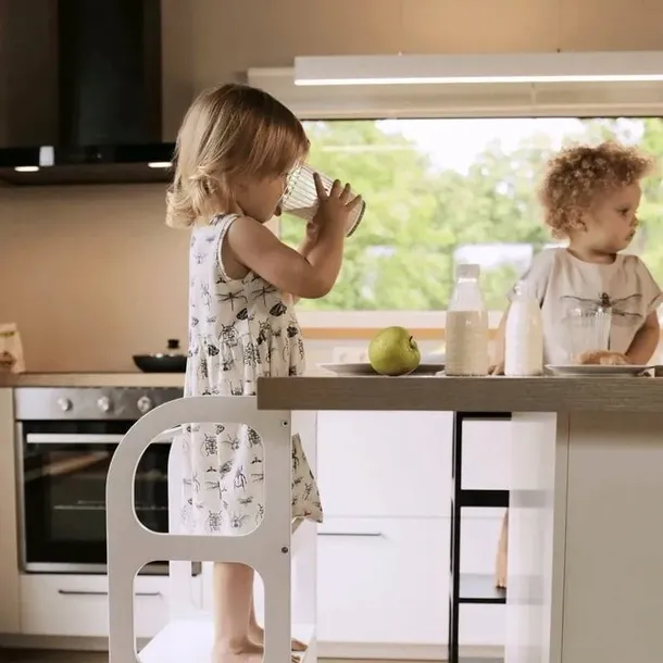 pomocnik-kuchenny-bialy-stan-nowy-bohater-brak