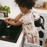 pomocnik-kuchenny-bialy-bohater-brak-plec-chlopcy-dziewczynki