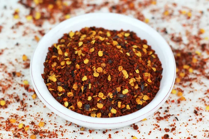 platki-chilli-280g-sindibad-spices-produkt-nie-zawiera-antyzbrylaczy-barwnikow-cukru-drozdzy-laktozy-nabialu