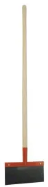skrobaczka-do-podlogi-30-cm-z-trzonkiem-kerbl