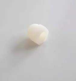 nakretka-kolpakowa-nylon-kramp-m10