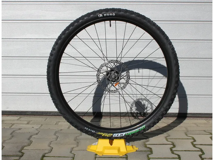 opona-duro-29-x-2-20-gremlin-xc-stan-nowy-kolor-dominujacy-czarny