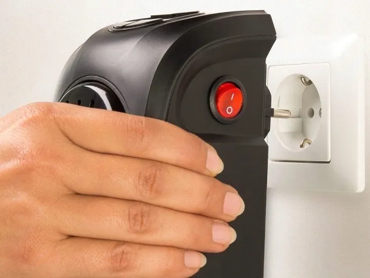 ogrzewacz-mini-beper-ri-201-moc-maksymalna-350-w