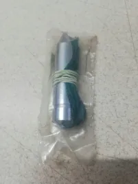 pion-murarski-budowlany-do-wyznaczania-vorel-masywny-precyzyjny