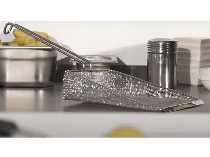 szufla-do-frytek-hendi-ze-stali-nierdzewnej-druciany-uchwyt-20x16-cm-stan-nowy-marka-hendi