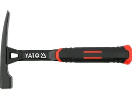 mlotek-murarski-monolityczny-600g-yato-do-cegiel-betonu-kamienia