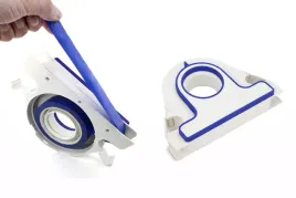 precyzyjny-aplikator-tasmy-maskujacej-z-wbudowanym-ostrzem-i-naroznikiem