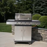 grill-gazowy-palniki-4-1-zeliwny-ruszt-117-kw-pokrowiec-blaupunkt-gg401-glebokosc-grilla-48-cm