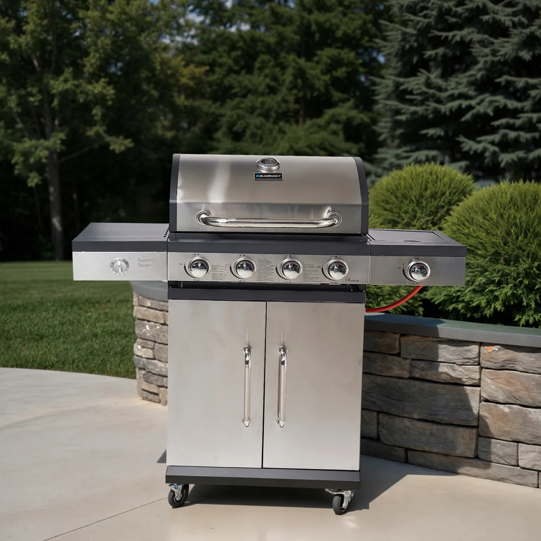 grill-gazowy-palniki-4-1-zeliwny-ruszt-117-kw-pokrowiec-blaupunkt-gg401-stan-nowy