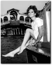 obraz-claudia-cardinale-40x50-cm