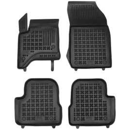 dywaniki-czarne-do-fiat-600-od-2023
