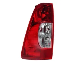 isuzu-d-max-06-12-lampa-tylna-lewa