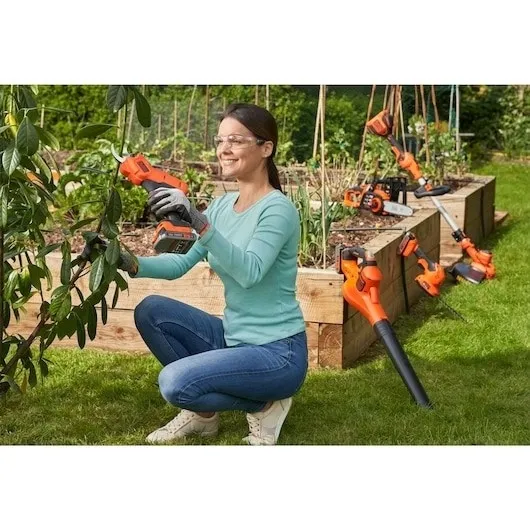 sekator-do-galezi-25mm-18v-bcpp18d1-black-decker