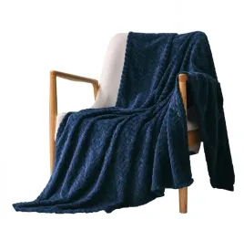 koc-miekki-i-cieply-w-jodelke-200x220-cm-granatowy-narzuta-na-lozko