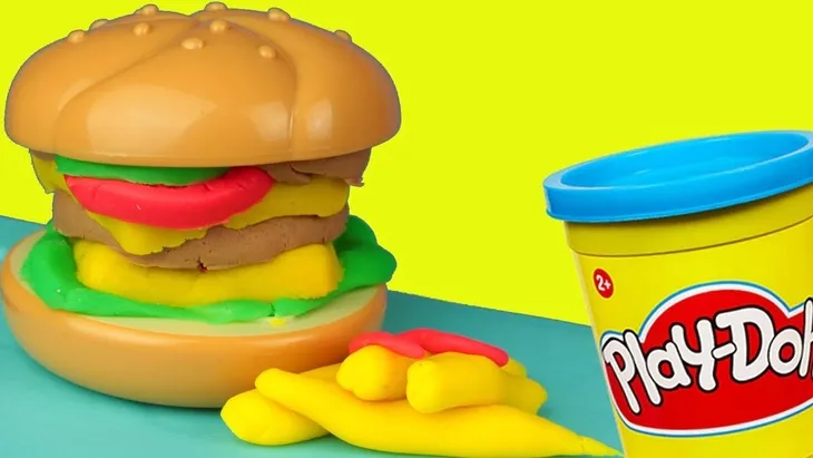 ciastolina-play-doh-zabawne-przekaski-hamburger-burger-marka-play-doh