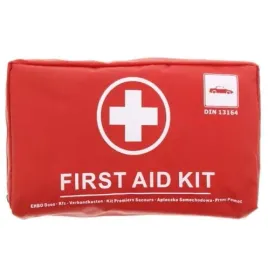 apteczka-samochodowa-din-13164-z-wyposazeniem-zgodna-z-norma
