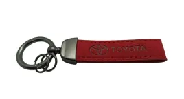 toyota-brelok-breloczek-alcantara-czerwony