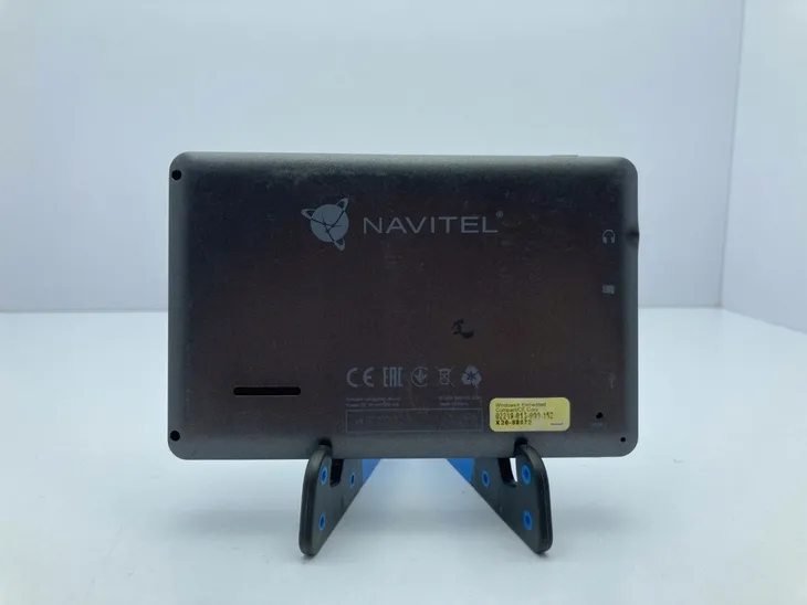 nawigacja-samochodowa-navitel-e200-5-mapy-w-zestawie-europa