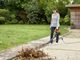 blackanddecker-odkurzacz-do-lisci-beblv300-marka-black-decker
